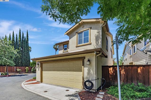 208 Jupiter Ct., Pittsburg CA: https://media.crmls.org/mediaz/01e784f0-ffe8-4909-876d-b5be4d836aaa.jpg