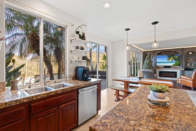 1664 Sagewood Way, San Marcos CA: https://media.crmls.org/mediaz/01ea9270-c2c1-47bf-99e5-a6eb0550ecde.jpg