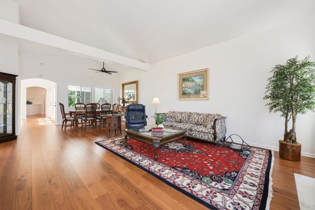 Detail Gallery Image 13 of 27 For 1257 Camino Lorado, San Marcos,  CA 92078 - 2 Beds | 2 Baths