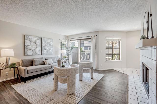 1689 Via Laguna, San Mateo CA: https://media.crmls.org/mediaz/01ebf101-b2f9-478e-8ff6-14f9f2df474d.jpg