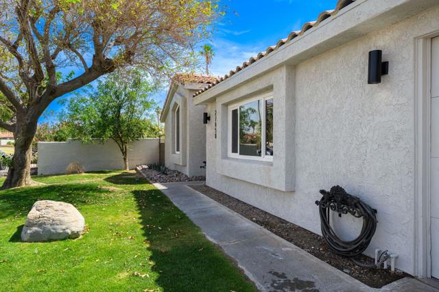 Image 3 of 44 For 27650 Hombria Drive