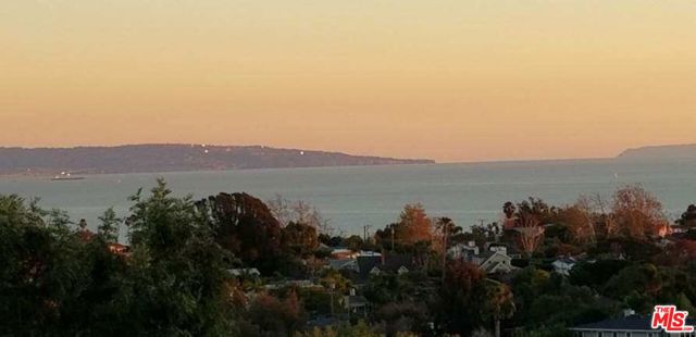 16650 Linda Terrace, Pacific Palisades, CA 90272