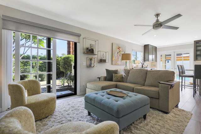 OPENfamily room to kitchen