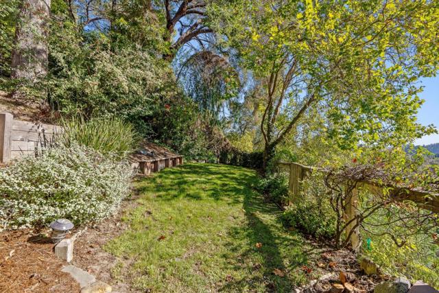 2222 Ocean Street, Santa Cruz CA: https://media.crmls.org/mediaz/01f12d50-7cb8-4909-9d5a-eec10394c260.jpg