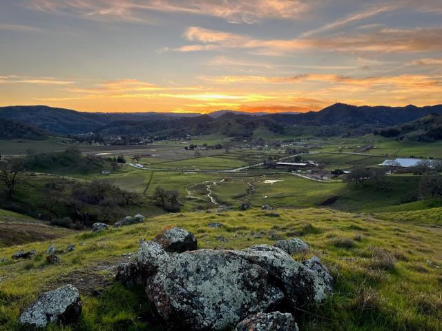 0 Hayes Lane, San Martin CA: https://media.crmls.org/mediaz/01f1f96e-4fc8-4b30-ab8c-f2a7cad6ac59.jpg