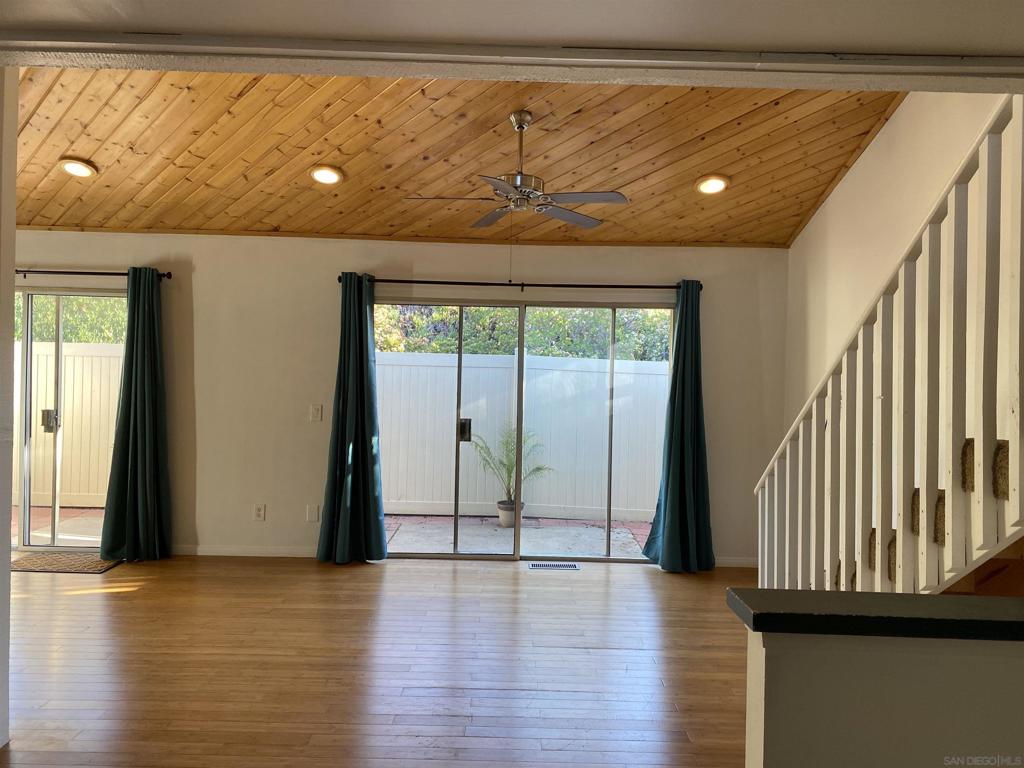 7000 Saranac St 37, La Mesa, CA 91942