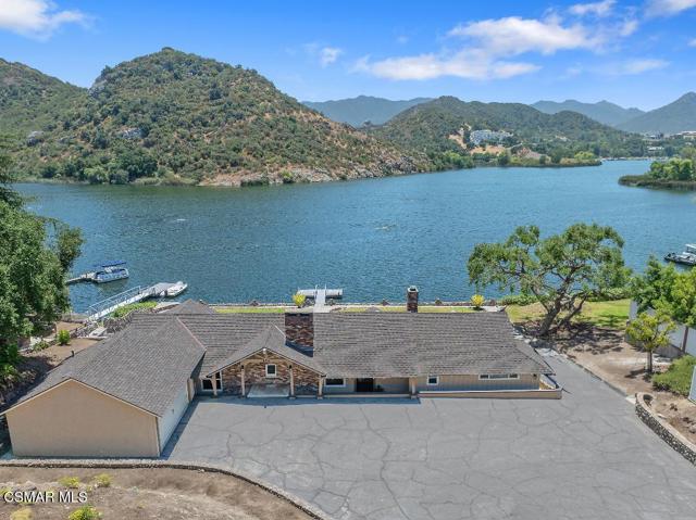 800 Lake Sherwood Drive, Lake Sherwood CA: https://media.crmls.org/mediaz/01f22c2f-0e96-4278-b1be-cf6b7eec0b1a.jpg
