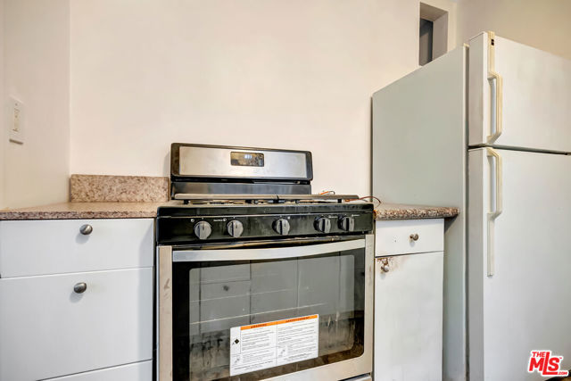 Image 56 of 61 For 1226 Chelsea Avenue