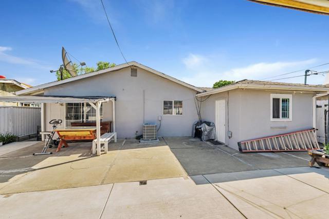 2631 Brahms Avenue, San Jose CA: https://media.crmls.org/mediaz/01f39683-3991-475f-9ba0-cb192b638f6e.jpg