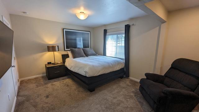 Detail Gallery Image 18 of 33 For 1475 Thomas Ave, San Diego,  CA 92109 - 2 Beds | 2 Baths