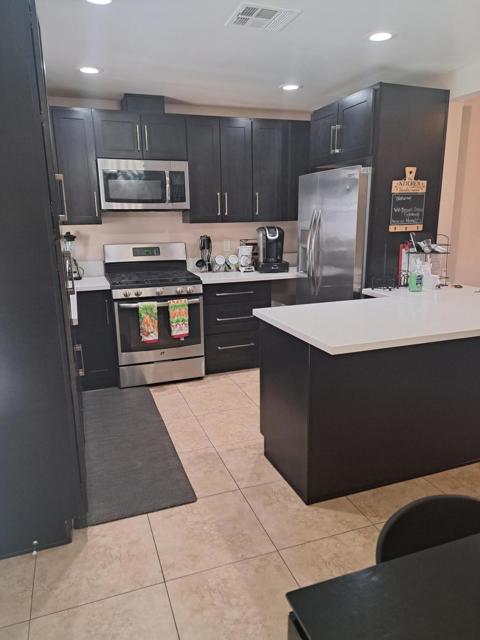 Image 33 of 72 For 68605 Tortuga Road