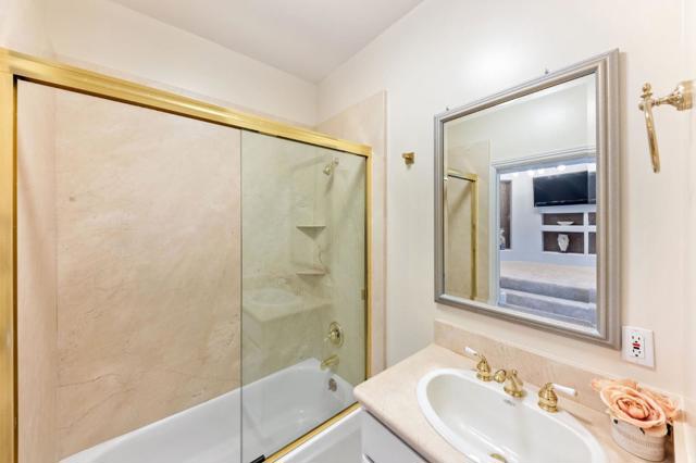 2496 Butternut Drive, Hillsborough CA: https://media.crmls.org/mediaz/01f55621-7473-458e-9aec-5d5c927518b6.jpg