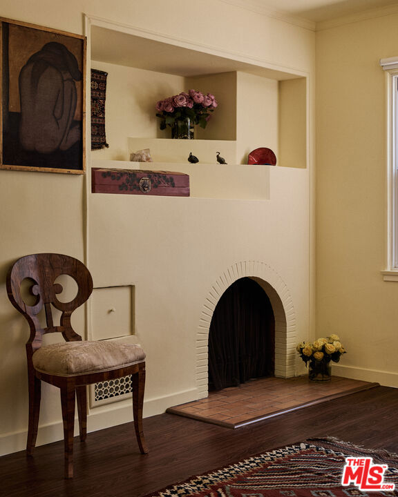 7917 Woodrow Wilson Drive, Los Angeles CA: https://media.crmls.org/mediaz/01f5e656-01ab-4121-936f-f309df839312.jpg