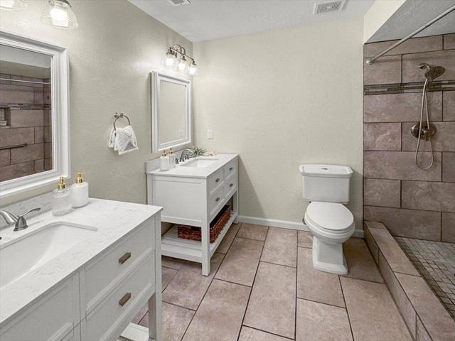 261 Sea Ridge Road, Aptos CA: https://media.crmls.org/mediaz/01f6cdea-f0c1-4eeb-8724-57b9438e4ac9.jpg