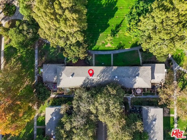 5172 1/2 Village, Los Angeles CA: https://media.crmls.org/mediaz/01f6d2a4-9404-464b-8aa9-31d88e0bbfe3.jpg