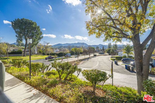 Image 28 of 43 For 2830 Lakeridge Lane