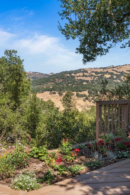 17410 Blue Jay Drive, Morgan Hill CA: https://media.crmls.org/mediaz/01f7b800-b3cf-4a0f-9a54-e1ec2808b316.jpg