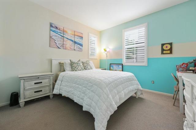 712 Gemstone Dr, San Marcos CA: https://media.crmls.org/mediaz/01f81c7f-56bf-4eec-97b7-330df02971da.jpg