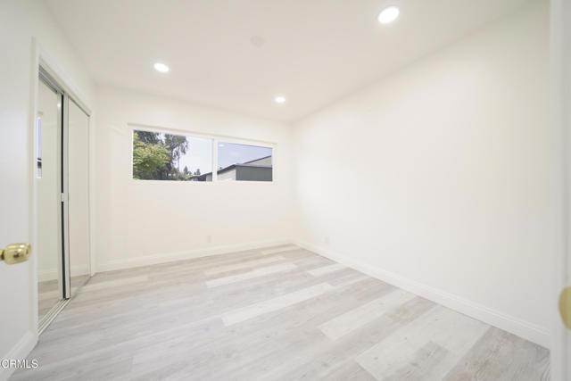 4925 Indian Wood Road, Culver City CA: https://media.crmls.org/mediaz/01f87f62-099d-42a0-a24d-4bef16685478.jpg