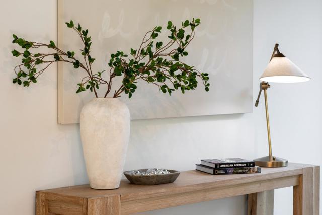 428 E Charleston Road, Palo Alto CA: https://media.crmls.org/mediaz/01f8da2d-2dff-4002-a5c2-1acbf5eddff2.jpg