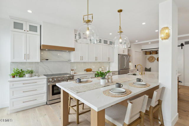 Detail Gallery Image 16 of 49 For 350 Paseo De Playa #121,  Ventura,  CA 93001 - 3 Beds | 2/1 Baths