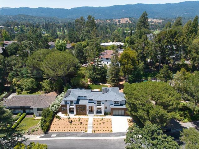 1025 Continental Drive, Menlo Park CA: https://media.crmls.org/mediaz/01f924e3-57c1-4c79-ab3e-00d806020bc8.jpg