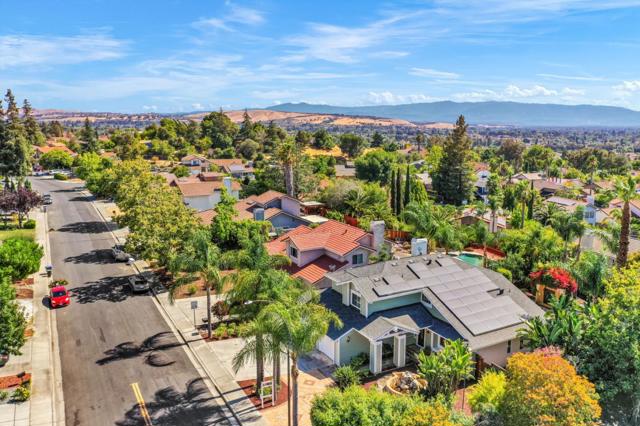 2903 Mitton Drive, San Jose CA: https://media.crmls.org/mediaz/01f9bbad-a947-4407-89ed-cc8e2642efe2.jpg
