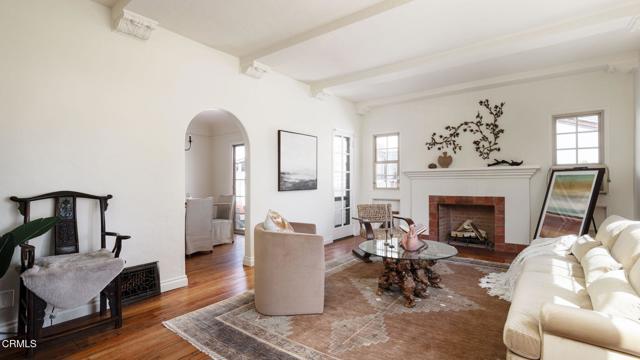 Detail Gallery Image 4 of 31 For 807 W Fernfield Dr, Monterey Park,  CA 91754 - 3 Beds | 2 Baths