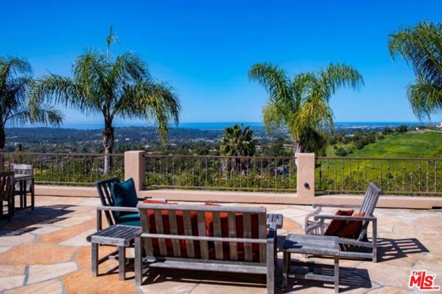 3756 FOOTHILL ESTATE (Private Lane) Road, Santa Barbara CA: https://media.crmls.org/mediaz/01fa67de-78a6-4cfe-aa67-4c95e6bd0ddd.jpg