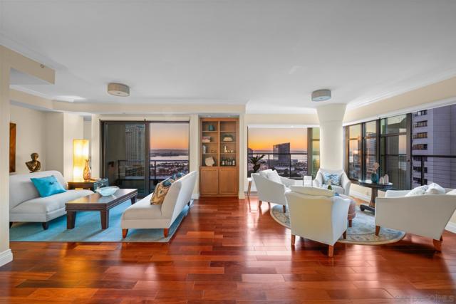 645 Front St, San Diego CA: https://media.crmls.org/mediaz/01fa9927-b65e-4ecc-ad54-b3b332c2a7fd.jpg