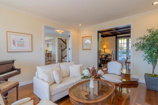 6 Huckleberry Court, Monterey CA: https://media.crmls.org/mediaz/01facef1-f11e-4080-88ca-30b1a12aac8c.jpg