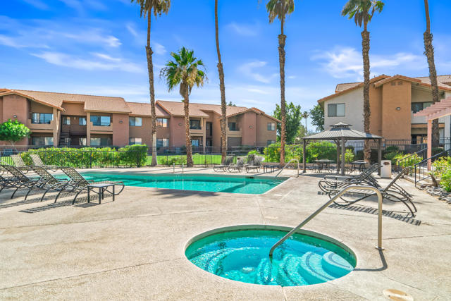 78650 Avenue 42, Bermuda Dunes CA: https://media.crmls.org/mediaz/01fb450d-7cc1-425e-9b9b-8dd69d96a196.jpg