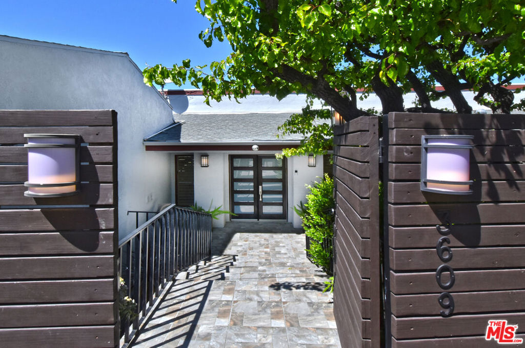 3609 Berry DriveStudio City img 18