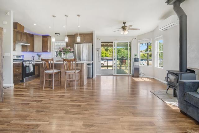 Detail Gallery Image 3 of 36 For 3465 Barrett View, Alpine,  CA 91901 - 2 Beds | 2 Baths
