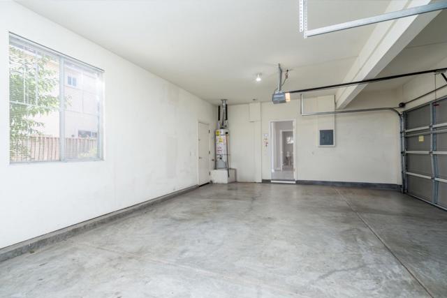 244 Water Chestnut Court, San Jose CA: https://media.crmls.org/mediaz/01fd5f08-98d7-460b-ae7e-16cca145c8d4.jpg