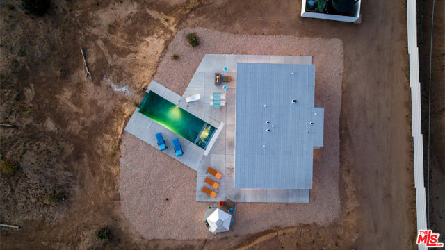 5215 Pioneertown Road, Pioneertown CA: https://media.crmls.org/mediaz/01fe352a-d2e6-4356-b71f-b0e9d9b8fe83.jpg