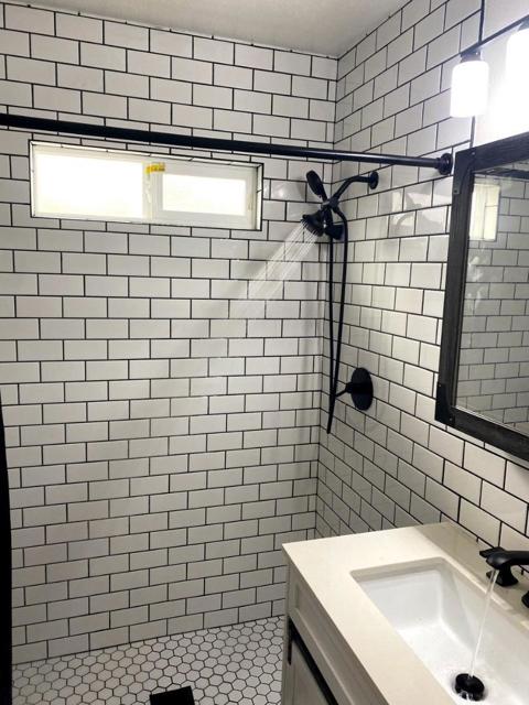 1672 E San Fernando Street, San Jose CA: https://media.crmls.org/mediaz/01fe5a49-e2f9-467d-b1df-1513e8fa57f3.jpg