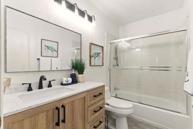 39332 Wilford Street, Fremont CA: https://media.crmls.org/mediaz/01fef1f8-8c15-486d-adcd-c1eccf931cd3.jpg