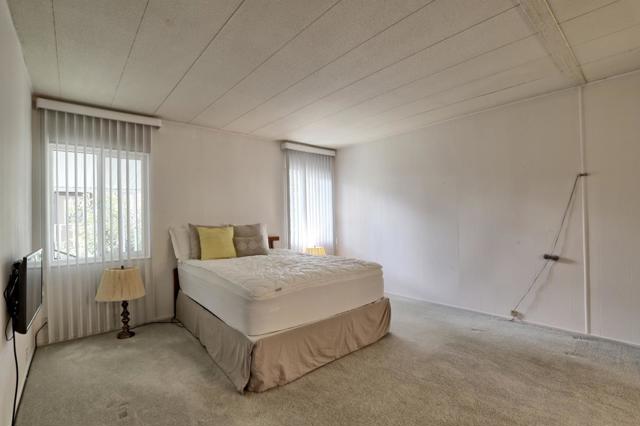 56 Creekside Drive, Morgan Hill CA: https://media.crmls.org/mediaz/01ff2304-5471-46ff-8df3-eb54db118ad8.jpg