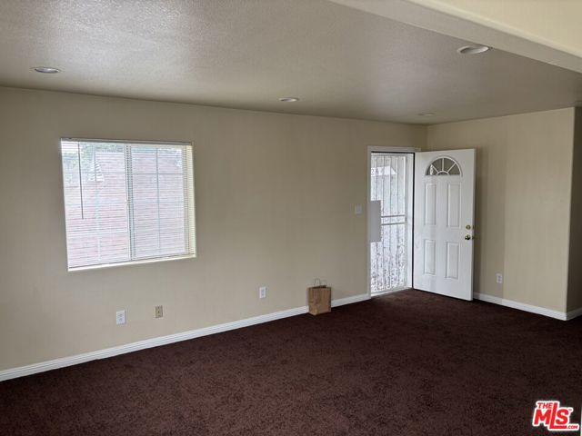 242 W 60th Street, Los Angeles CA: https://media.crmls.org/mediaz/0202ed2a-bdc3-4dbb-95d5-1d67923b2492.jpg
