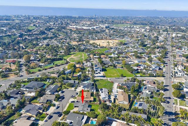 Detail Gallery Image 9 of 12 For 2710 Penkea Dr, Oceanside,  CA 92054 - 3 Beds | 2 Baths