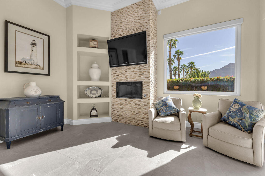 MLS #219138315DA image #28