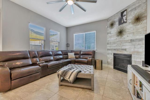 1667 Santana Ranch Drive, Hollister CA: https://media.crmls.org/mediaz/0203fe3a-6895-4733-b871-5c6d2919a6e5.jpg