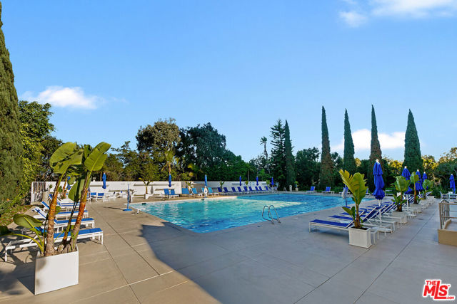 2170 Century Park East, Los Angeles CA: https://media.crmls.org/mediaz/020481ee-6b0b-4495-8a47-382500e0dca8.jpg