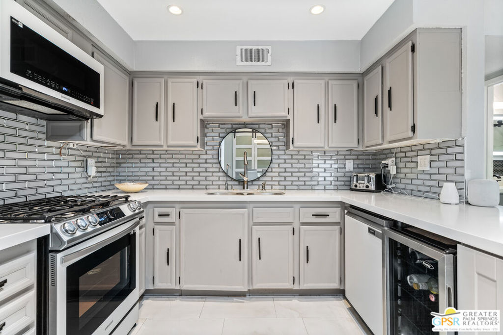 MLS #25564707PS image #14