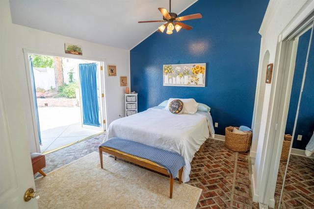 39668 Roripaugh Road, Temecula CA: https://media.crmls.org/mediaz/020ae61a-5d68-4dc4-a92a-1d4740894784.jpg