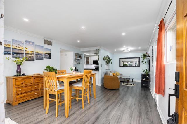 Detail Gallery Image 4 of 25 For 5034 Los Morros Way #62,  Oceanside,  CA 92057 - 2 Beds | 2 Baths