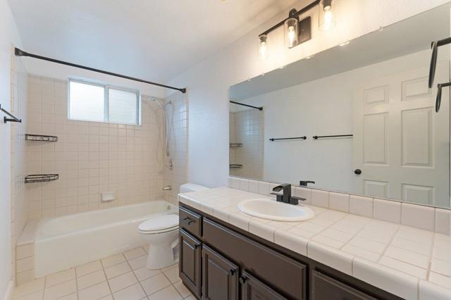 1473 Pami Lane, Santa Cruz CA: https://media.crmls.org/mediaz/020db253-eab1-4fda-8868-8e6be8e7ac79.jpg