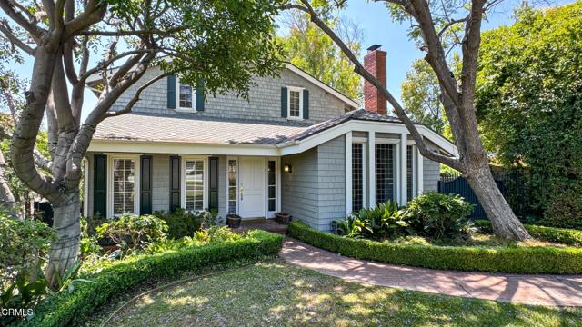 Detail Gallery Image 3 of 37 For 209 San Miguel Rd, Pasadena,  CA 91105 - 4 Beds | 3 Baths