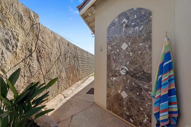 Detail Gallery Image 27 of 70 For 18605 Villa Dr, Villa Park,  CA 92861 - 4 Beds | 5/2 Baths